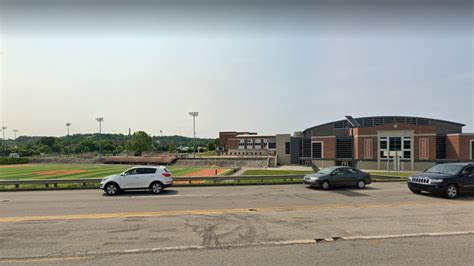 Lawrenceburg HS student brings gun to school 1 week after classes start