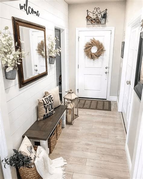 37 Perfect Entryway Decor Ideas - HMDCRTN