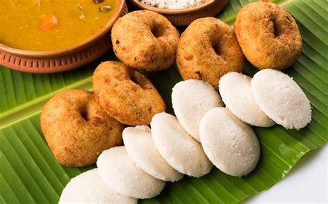 Order Idlis and Medu Vadas In Bulk From This Hidden Place In Khar For ...