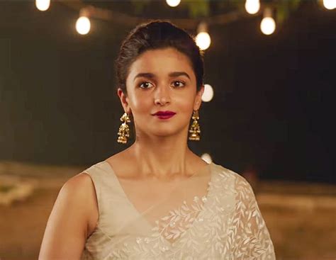 Alia Bhatt Raazi Movie Photos 66 : raazi - photo 17 from album raazi ...