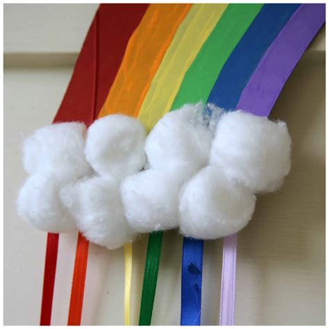 Fluffy and Fun: 15 Awesome Cotton Ball Crafts