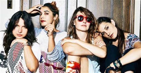 Review: Warpaint's 'Heads Up' Is Dream-Rockers at Their Most Danceable ...