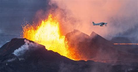 An Icelandic Volcano Reveals Secrets of Its Eruption - The New York Times