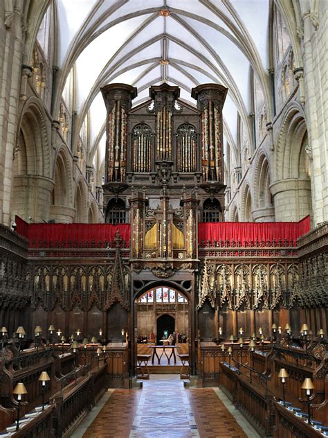 Photographs of Gloucester Cathedral, Gloucestershire, England: Organ ...