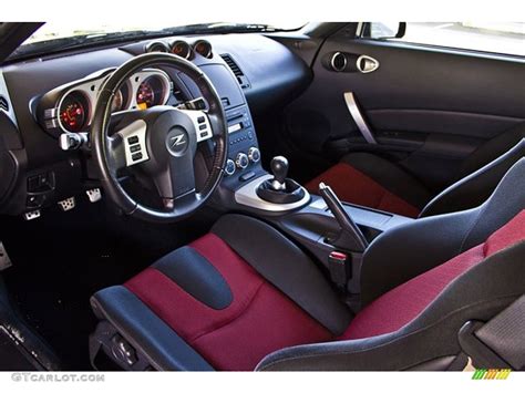 Carbon/Red Interior 2007 Nissan 350Z NISMO Coupe Photo #67776021 ...