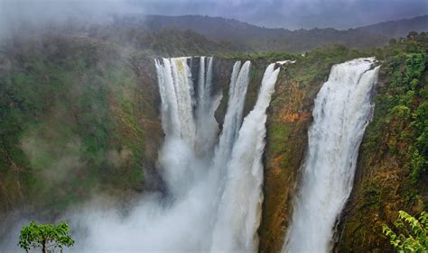 Best Places To Visit In Karnataka: Time To Visit & Average Expenses