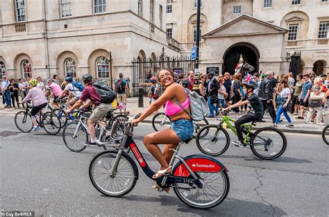 Cyclists zip along famous streets of London for annual Ride London event | Daily Mail Online