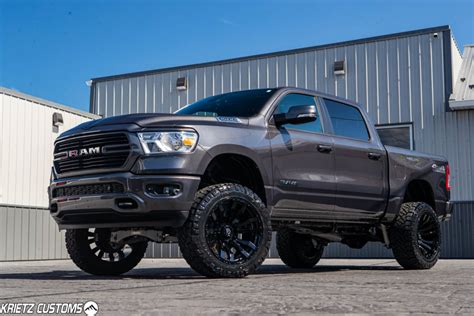 Lifted 2020 Ram 1500 with 6 Inch FabTech Suspension Lift Kit and 22×12 Fuel Blitz Wheels ...