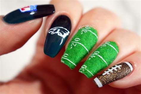 It's time for Eagles Football!!! | Football nails, Sports nails, Football nail designs