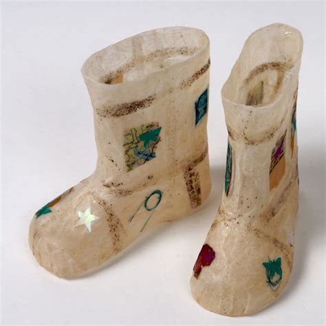 Jennifer Collier: Teabag Wellingtons | Jennifer collier, Paper shoes, Used tea bags