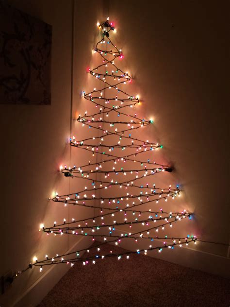 20++ Best Way To Light A Christmas Tree - PIMPHOMEE