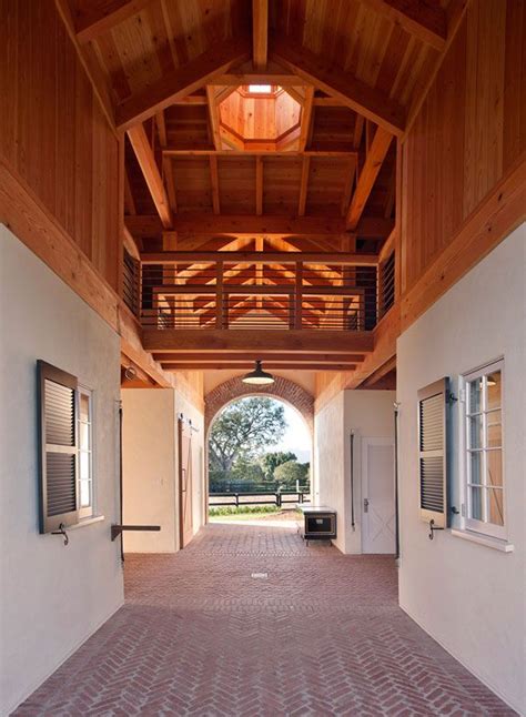 Equestrian Interior, Leonard Unander Associates, Inc. | Horse barn ...