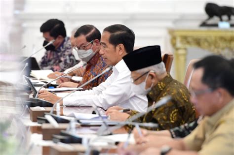 Jokowi to reshuffle cabinet ahead of 2024 election - Politics - The Jakarta Post