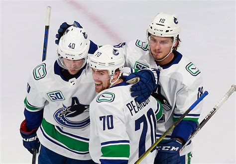 What the Canucks' recent additions says about their trade deadline plans