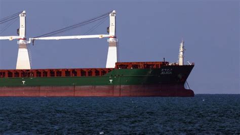 US launches new strikes to protect cargo ships in the Red Sea