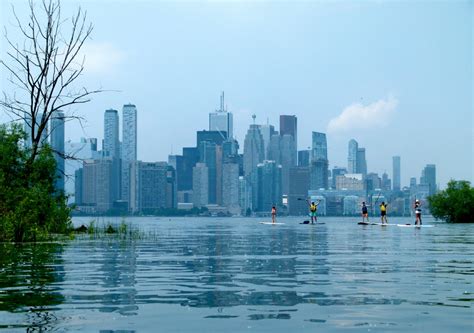 Kayak View from Toronto Islands | UrbanToronto