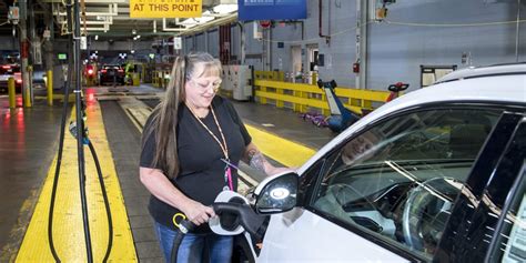 GM plans 1,300 lay offs at two factories in Michigan | Fortune