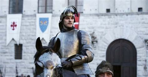 'Medici' Season 3 Episode 1 sets up the final years of Lorenzo's life and eventual fall of the ...