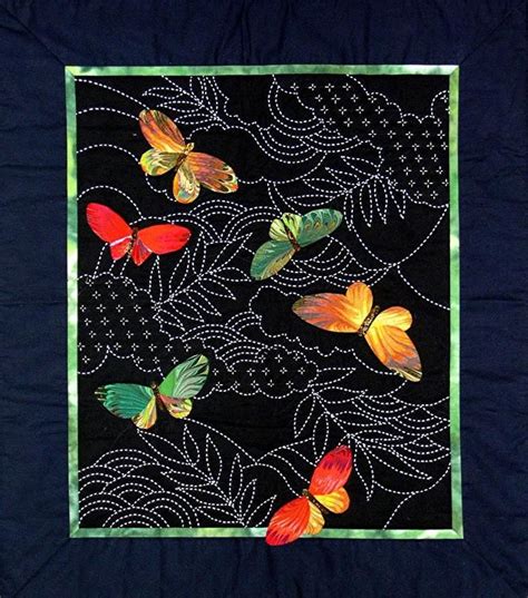 Sashiko | Japanese quilts, Japanese embroidery, Sashiko pattern