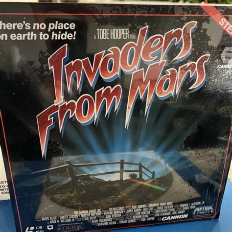 INVADERS FROM MARS Laserdisc (Laser Disc, LD) Karen Black, Hunter ...