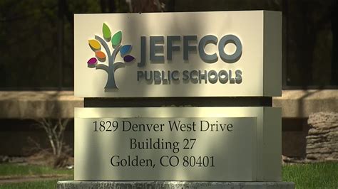 Jeffco schools to offer 100% in-person classes this fall