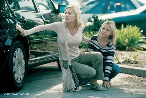 Elisha Cuthbert as Kim Bauer - 24 Photo (16704968) - Fanpop