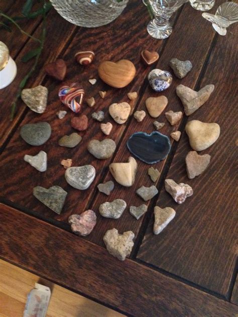 Heart shaped rocks in the shape of a heart ... | Heart shaped rocks, Minerals and gemstones, Rock