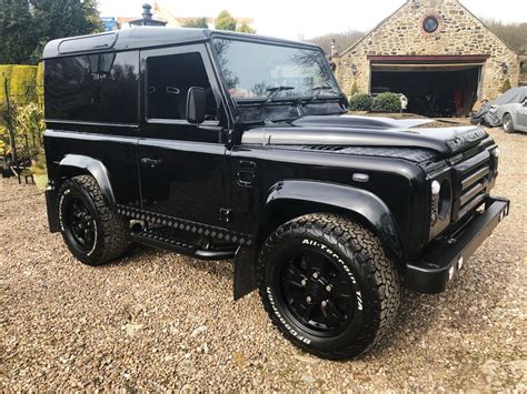 Landrover Defender: Land Rover Defender 90 tdci Black Edition