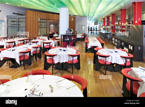 Bank Restaurant London Stock Photo - Alamy