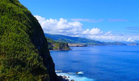 TIEBREAKER: AZORES OR MADEIRA? - Travel Honey