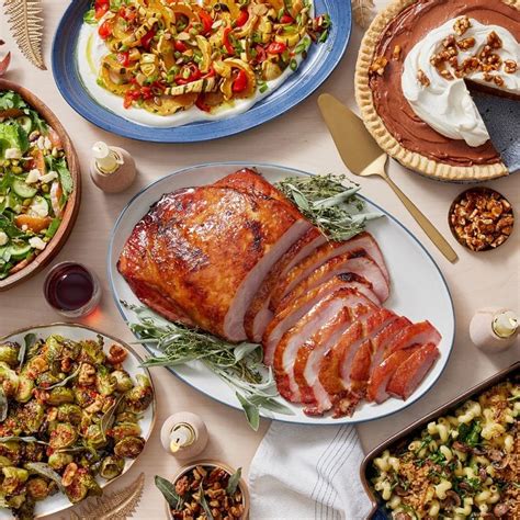 10 Thanksgiving Dinner Delivery Options for 2023 | Taste of Home