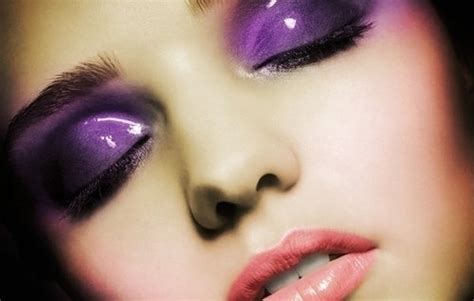 glossy_purple_eyeshadow | Glossy eyes, Glossy eyeshadow, Glossy makeup