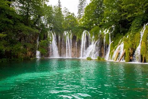 Plitvice Lakes, The Secret Most Visited Spot In Croatia - TRAVEL WITH ...