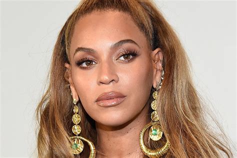 I Asked Beyoncé's Makeup Artist to Give Me Her 'Teflon Face' | Glamour