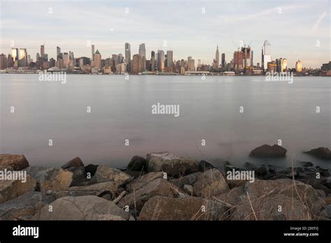 New York City skyline as seen from Weehawken, New Jersey Stock Photo - Alamy