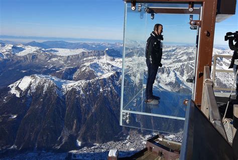 Most Terrifying Glass Bridges In World: China Glass Bridge Is Highest Among All