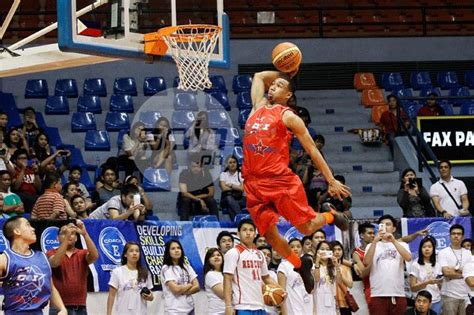 Rookie Chris Newsome signs three-year deal with Meralco Bolts