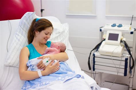 This Is What Happens After Giving Birth In A Hospital - LifeHack