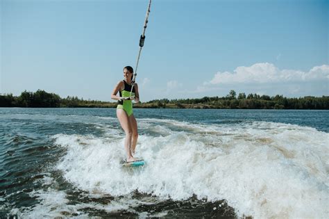 Water Skiing Photos, Download The BEST Free Water Skiing Stock Photos ...