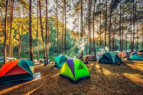 15 Tempat Camping Sekitar Jakarta untuk Liburan Akhir Pekan | BukaReview