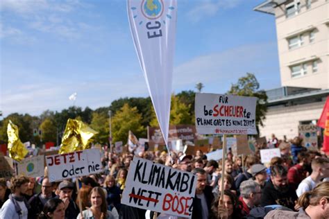 Ecosia joins the Global Climate Strike: in pictures