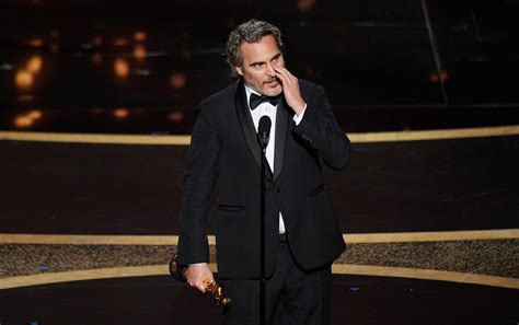 Joaquin Phoenix Used His Oscar Speech To Discuss Cancel Culture, Animal ...