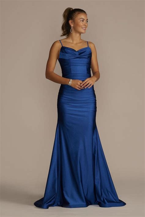 Prom Dresses 2023 – Eagle Examiner