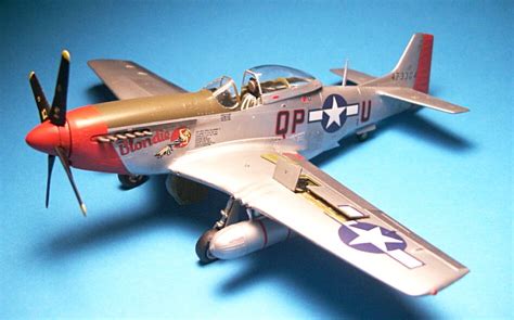 North American Aviation P-51D Mustang - Revell - 1/48