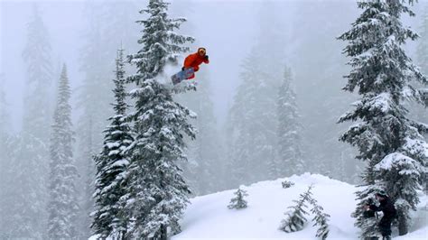 2017 Volcom Snowboarding Outerwear - Video