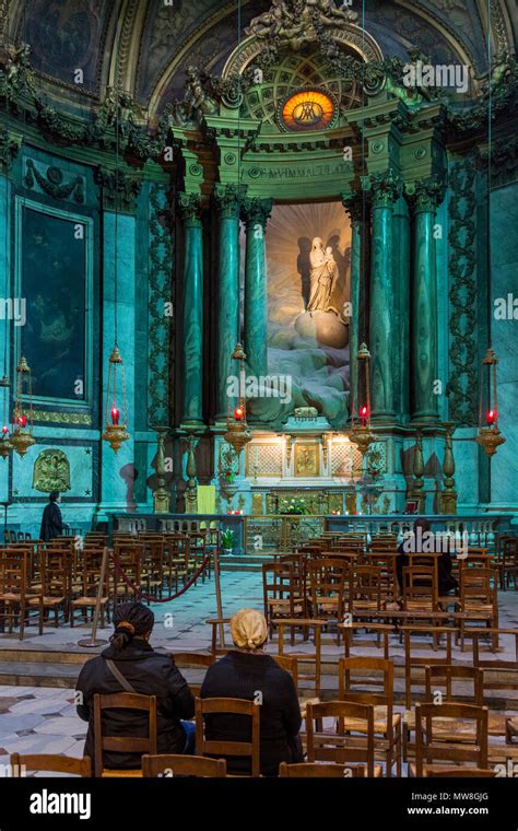 Interior view of Eglise Saint Sulpice, Saint Germain des-Pres, Paris ...