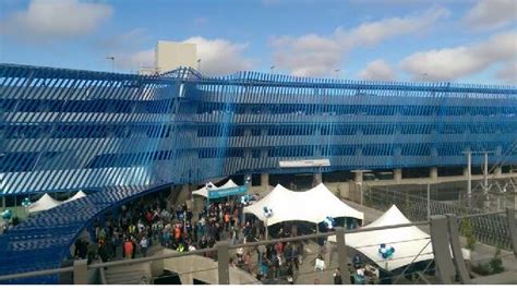 Angle Lake light-rail station opens | KOMO