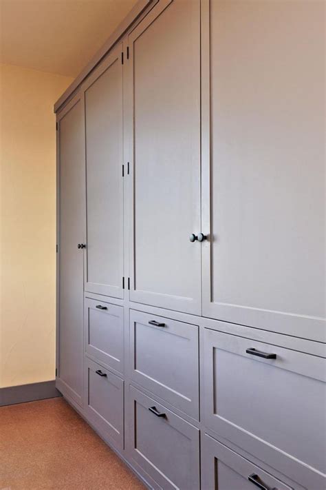 Varied sizes and shapes of doors/drawers | Bedroom storage cabinets ...