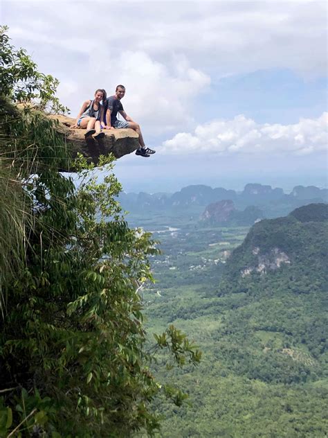 Hiked Dragon Crest Mountain in Krabi, Thailand! : r/hiking