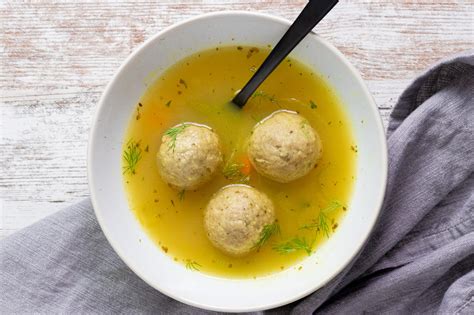 Easy Vegetarian Matzo Ball Soup Recipe | Deporecipe.co